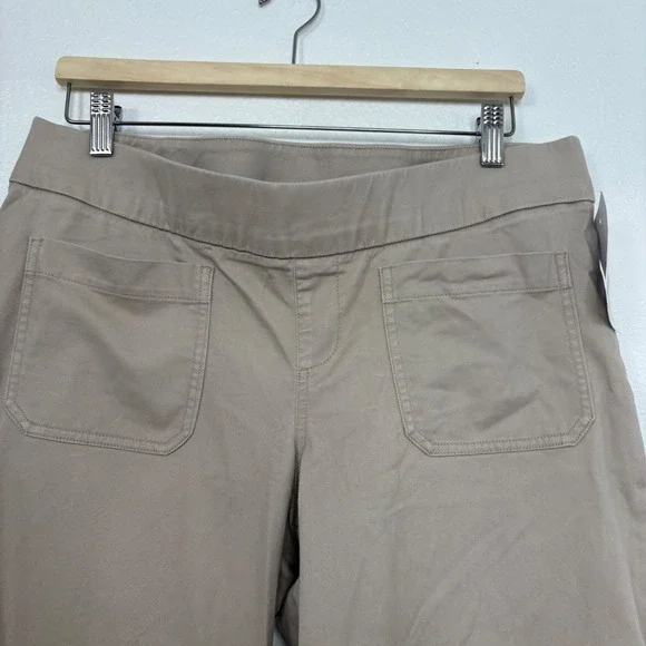 Ingrid & Isabel Maternity Cropped Wide Leg Tan Tailored Pants Size Small - Picture 5 of 6
